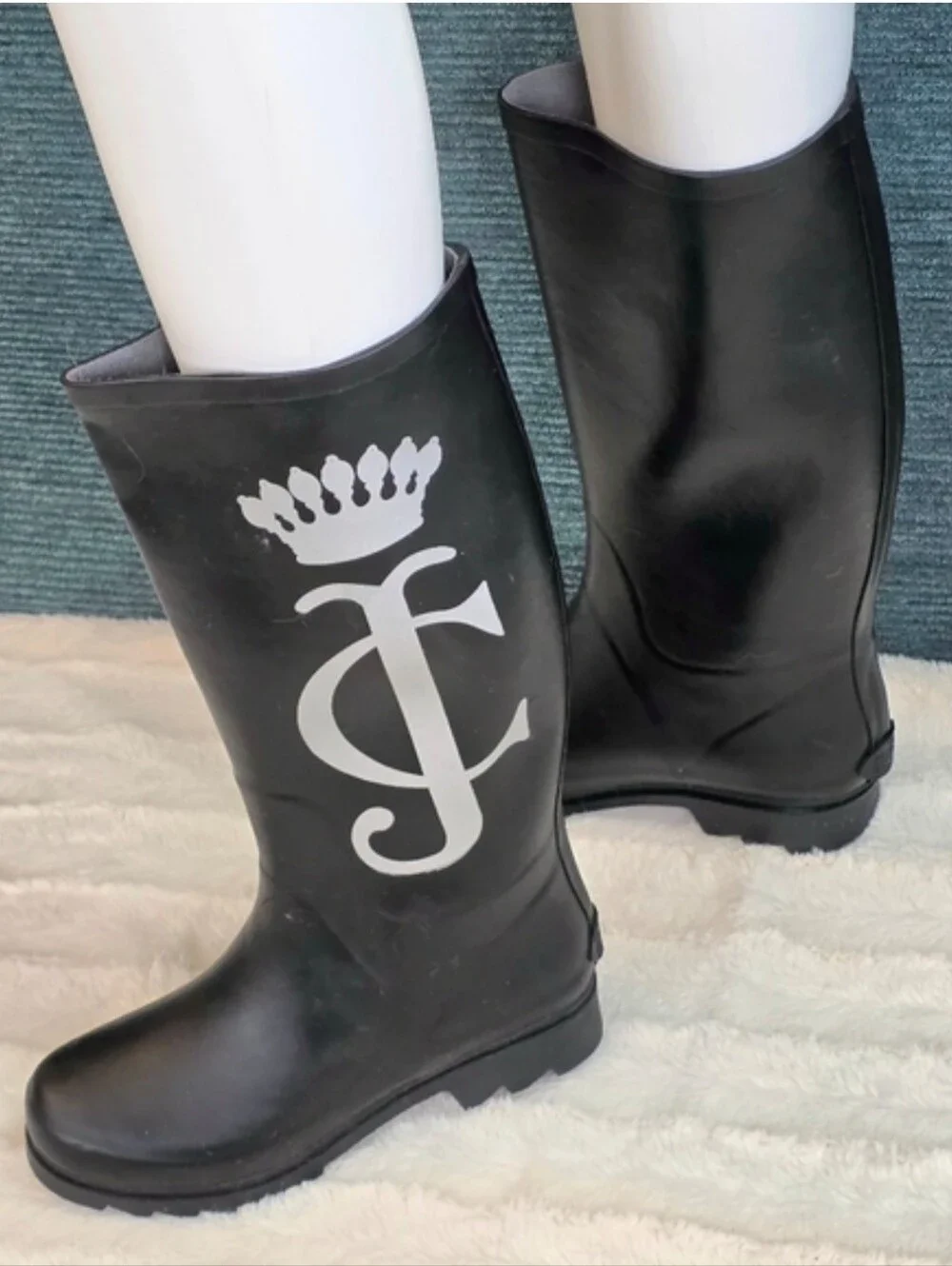 Juicy Couture Rubber Rain Boots